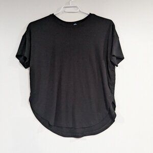 *3/$10* Old Navy Ultralite Go Dry Ribbed Tee Black Size Large Size 12